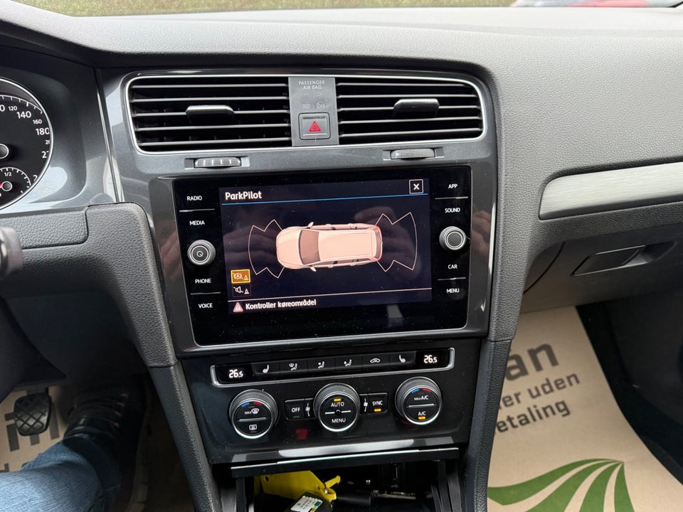 VW Golf VII 1,6 TDi 115 Comfortline Variant 5d