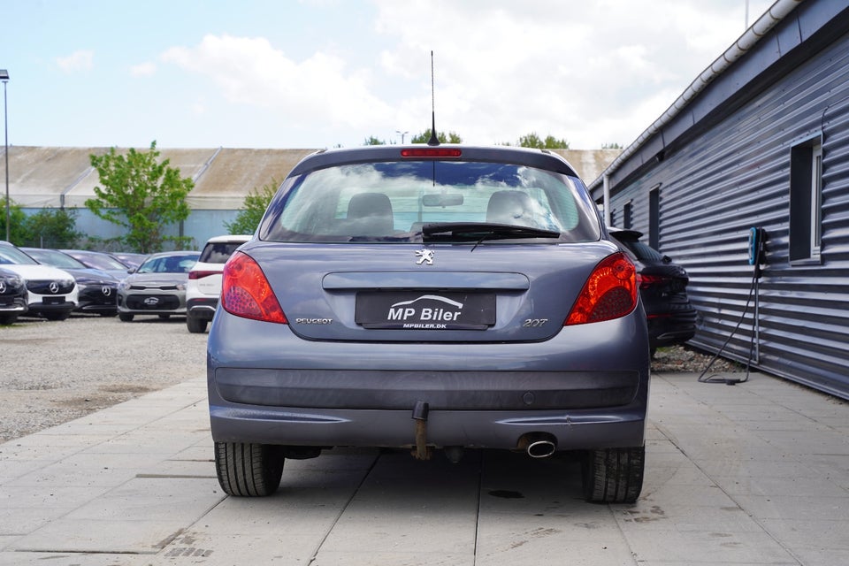 Peugeot 207 1,6 VTi S16 5d