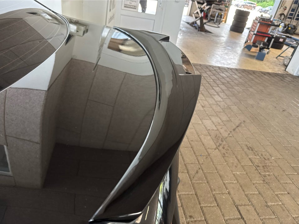 BMW 318d 2,0  4d