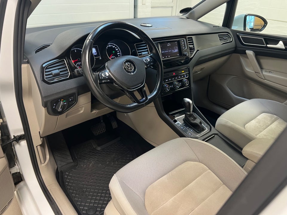 VW Golf Sportsvan 2,0 TDi 150 Highline DSG BMT 5d