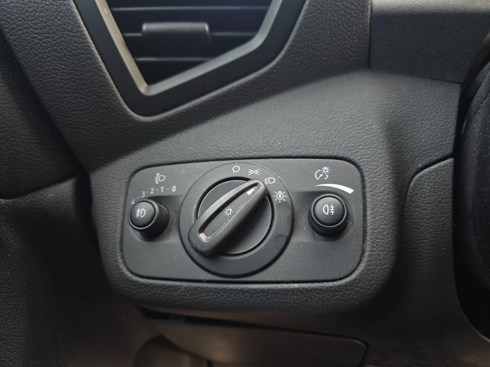 Ford C-MAX 1,5 TDCi 120 Titanium 5d