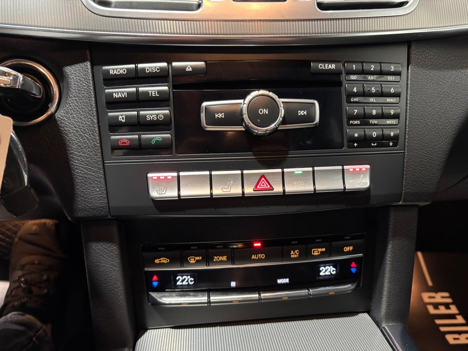 Mercedes E220 2,2 CDi Avantgarde stc. aut. 5d