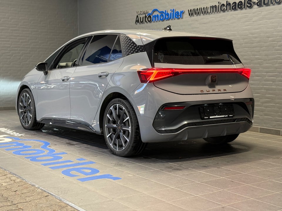 Cupra Born 58 e-Boost 5d