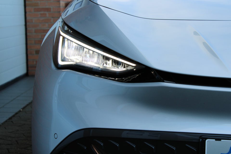 Cupra Born 77 e-Boost Dinamica 5d