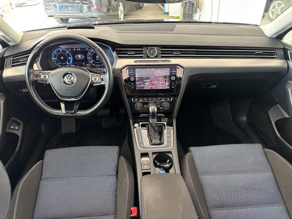 VW Passat 1,4 GTE Variant DSG 5d