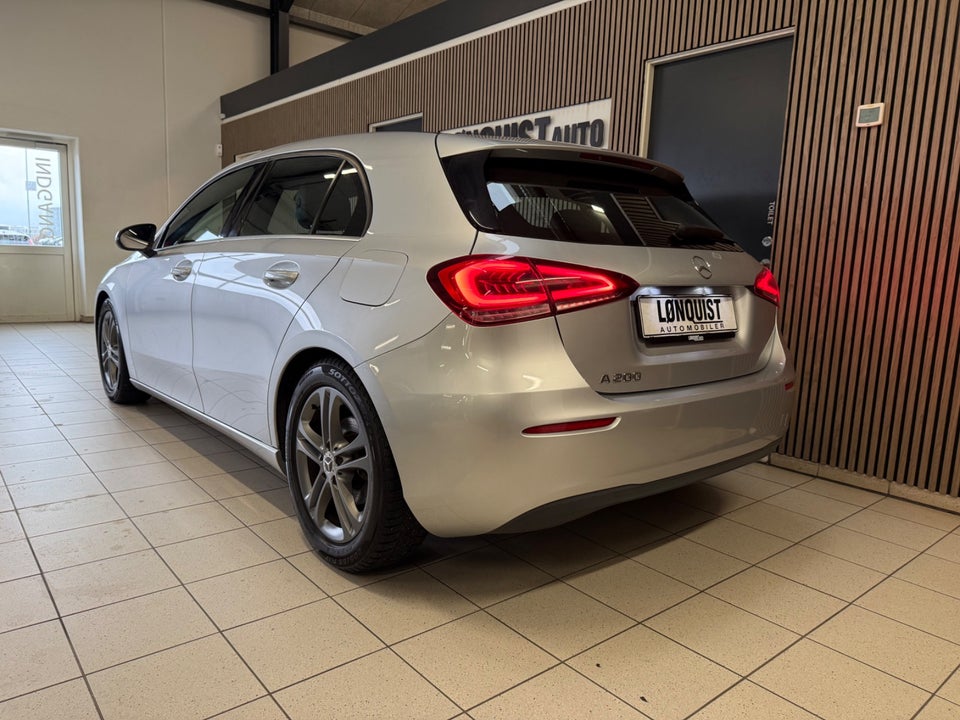 Mercedes A200 1,3 Progressive Line aut. 5d