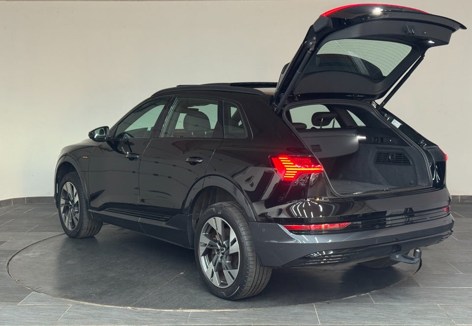 Audi e-tron 55 Prestige quattro 5d