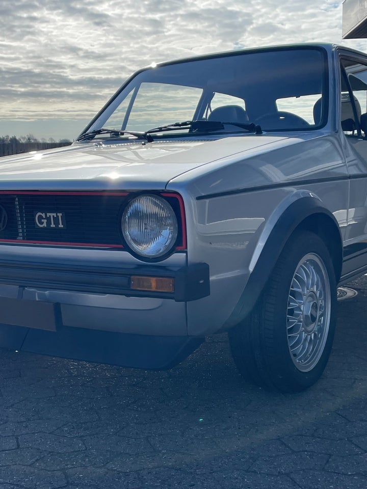 VW Golf I 1,6 GTi 3d