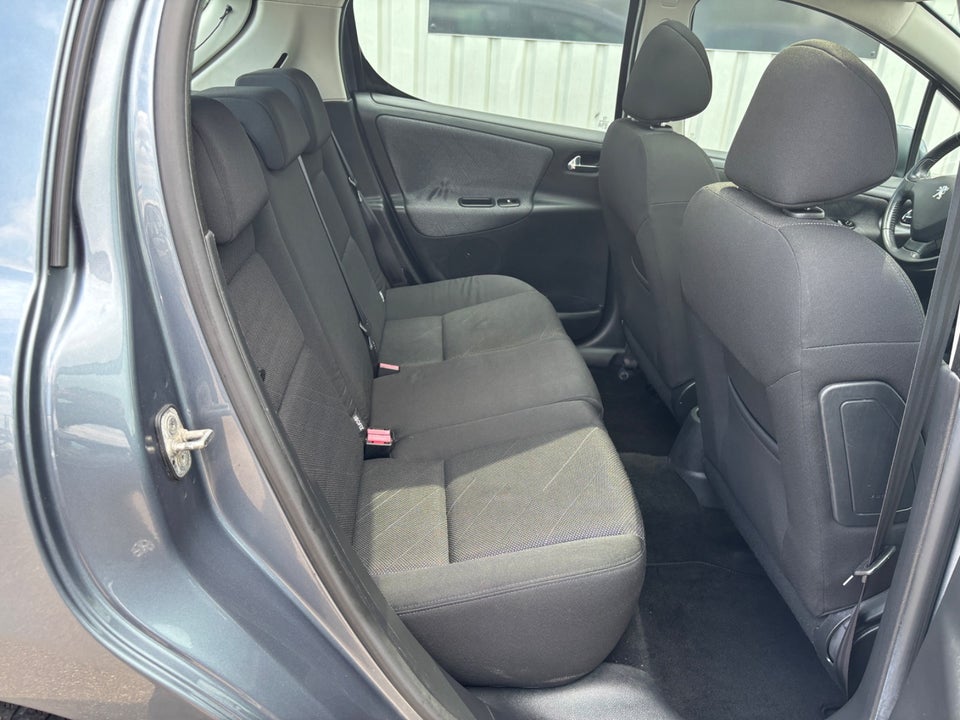 Peugeot 207 1,4 VTi Comfort+ 5d