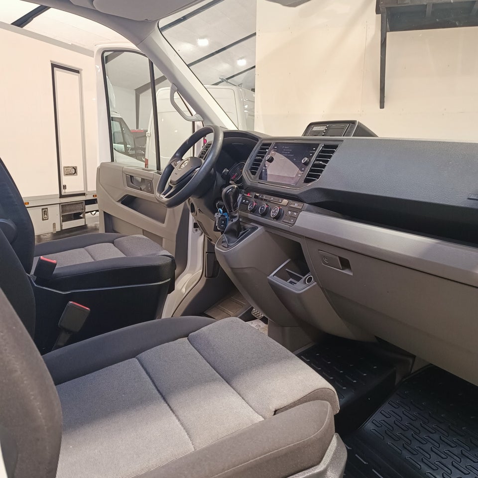 VW Crafter 50 2,0 TDi 177 Kassevogn L4H3 aut.