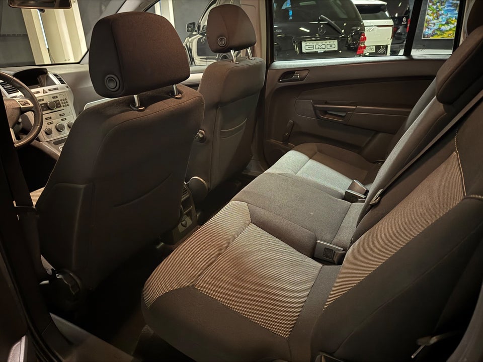 Opel Zafira 1,8 16V Classic 7prs 5d