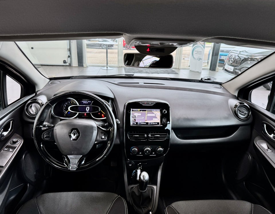 Renault Clio IV 0,9 TCe 90 Expression Sport Tourer 5d
