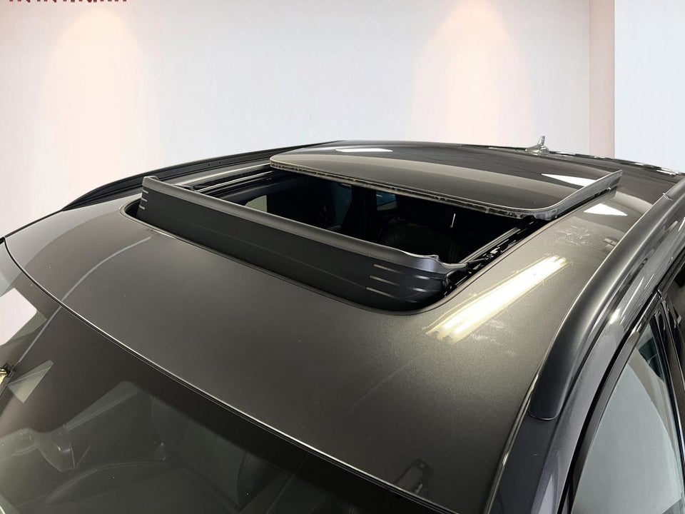 Audi Q8 e-tron 55 S-line quattro 5d