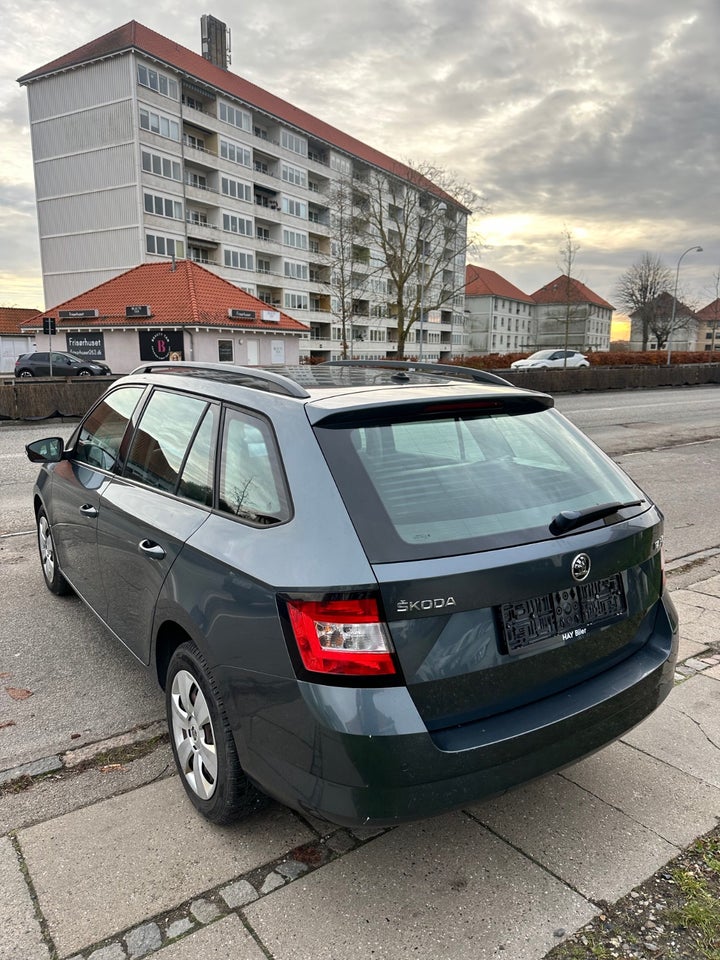 Skoda Fabia 1,2 TSi 110 Ambition 5d