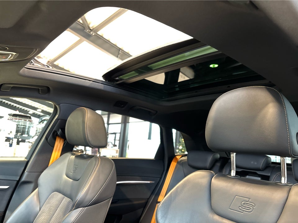 Audi e-tron 55 Black Edition S-line quattro 5d