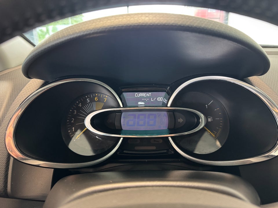 Renault Clio IV 0,9 TCe 90 Dynamique Sport Tourer 5d