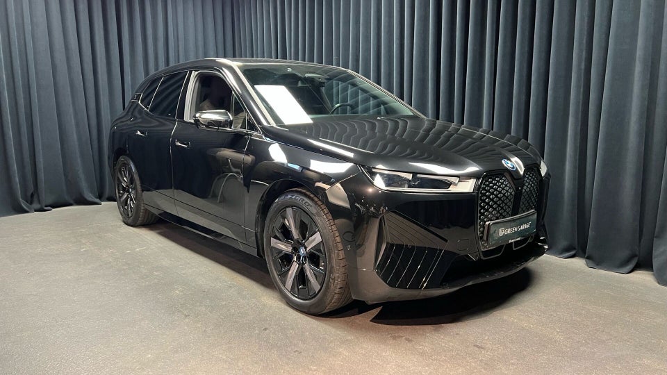 BMW iX xDrive40 5d