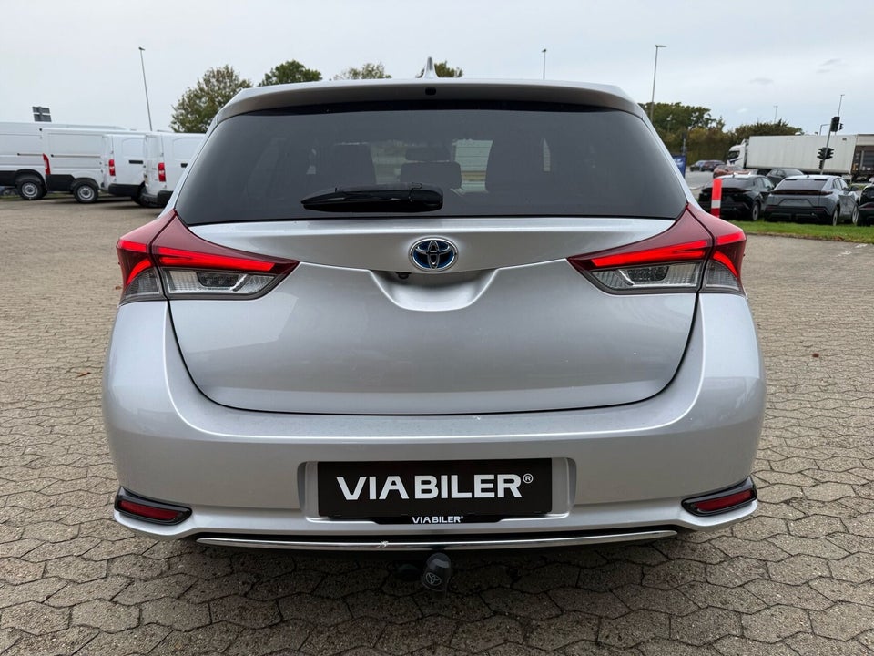 Toyota Auris 1,8 Hybrid H2 Comfort CVT 5d