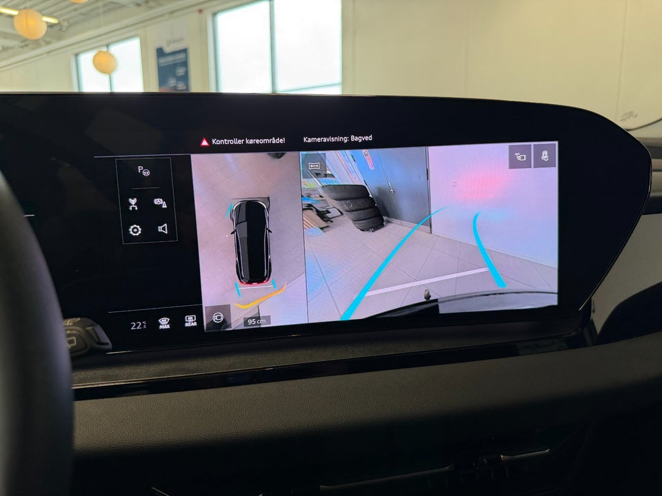 Audi Q6 e-tron Progress 5d