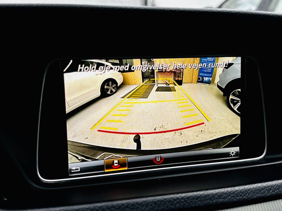 Mercedes E220 2,2 BlueTEC Avantgarde stc. 5d