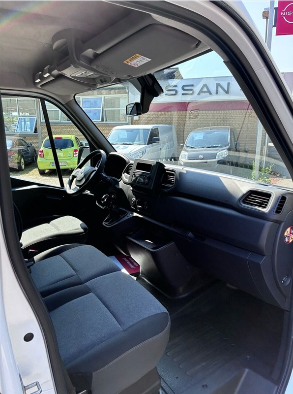 Nissan NV400 2,3 dCi 150 L3H2 Kassevogn