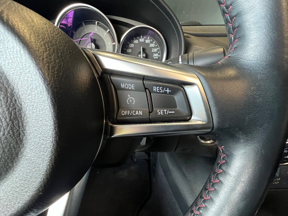 Mazda MX-5 2,0 SkyActiv-G 160 RF Sport 2d