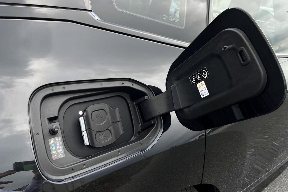 BMW iX xDrive50 Sport 5d