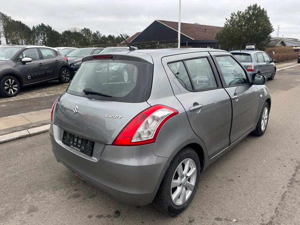 Suzuki Swift 1,2 Dualjet 5d