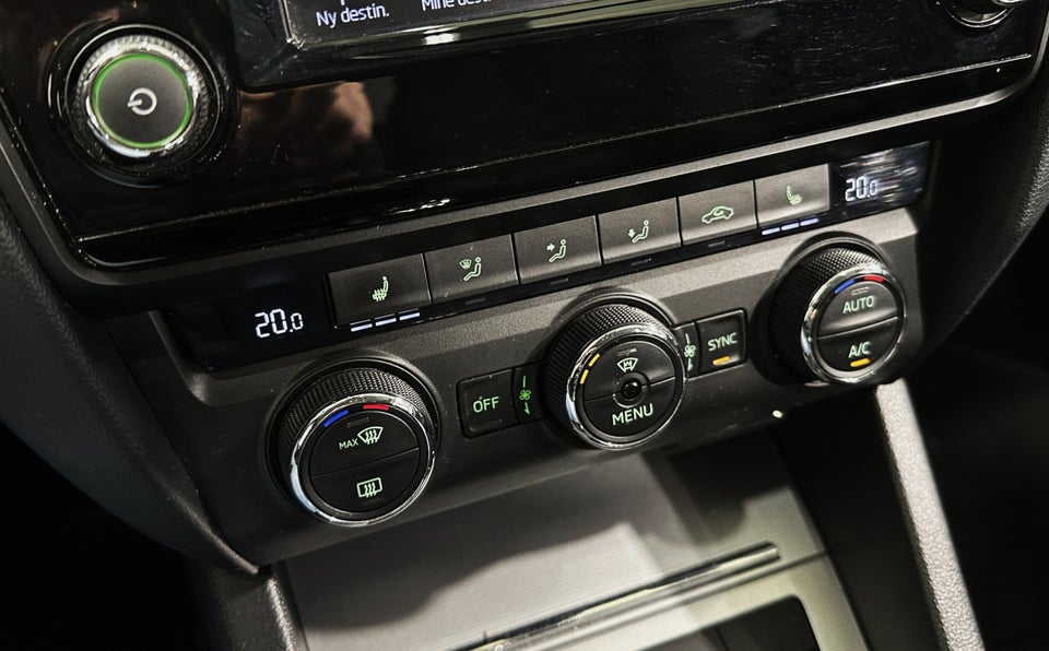 Skoda Octavia 1,6 TDi 110 Style Combi DSG 5d