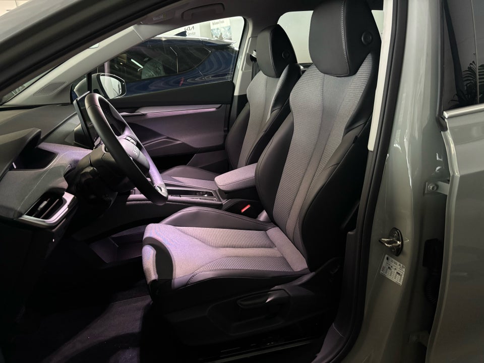 Skoda Enyaq 85 iV Loft 5d