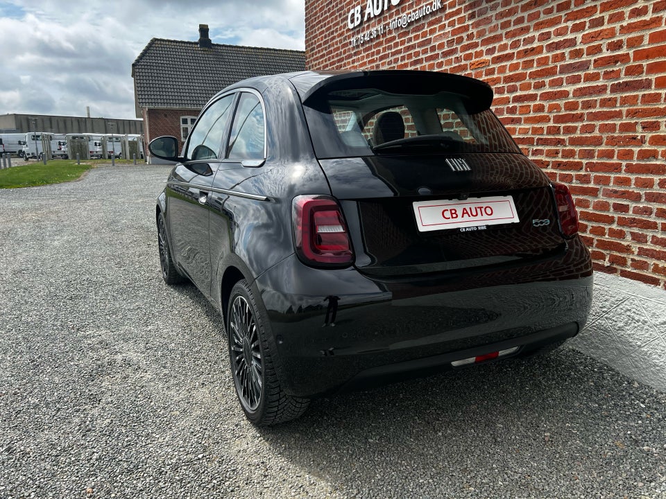 Fiat 500e 42 la Prima 3d