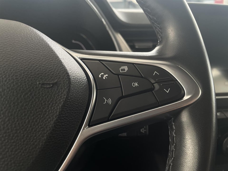 Renault Captur 1,0 TCe 100 Intens 5d