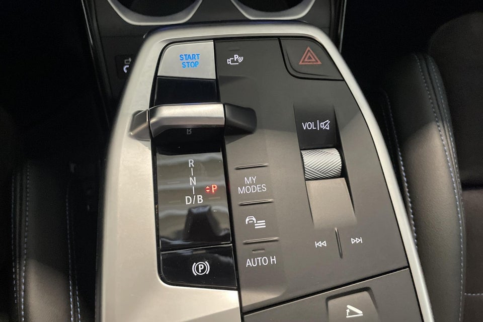 BMW iX1 eDrive20 M-Sport Pro 5d