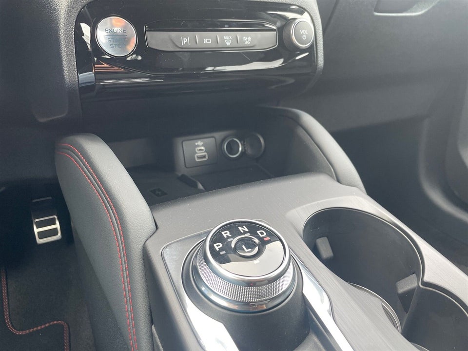 Ford Kuga 2,5 PHEV ST-Line X CVT 5d