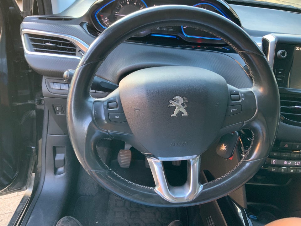 Peugeot 2008 1,2 VTi 82 Allure 5d