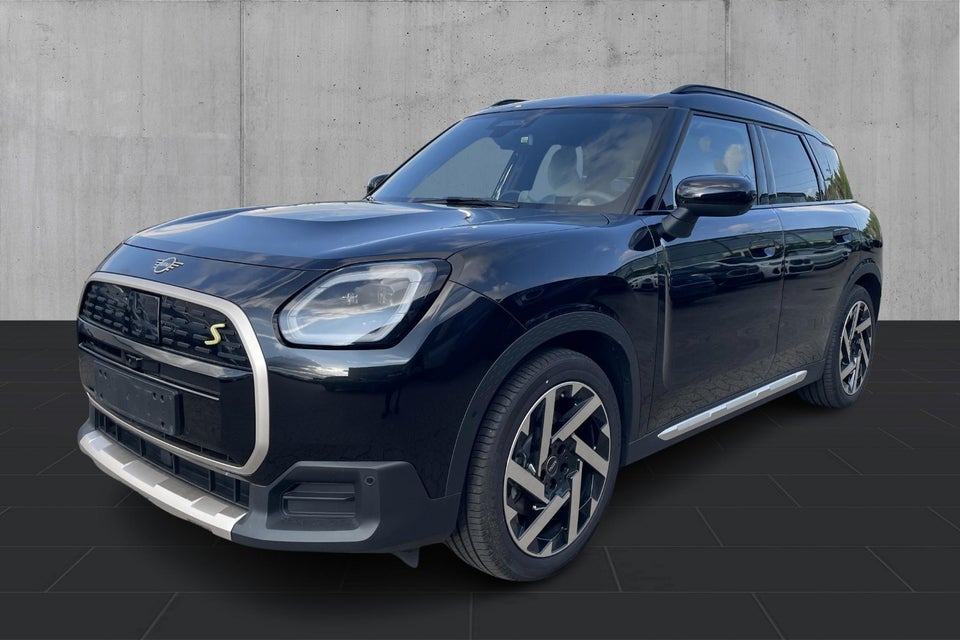MINI Countryman SE Favoured Trim XL ALL4 5d