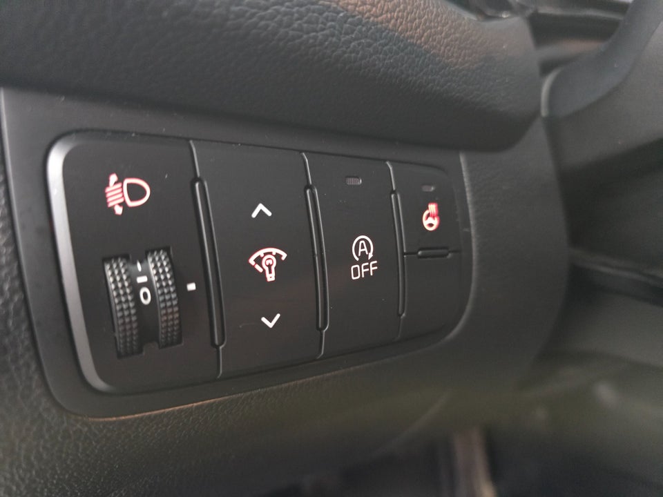 Kia Ceed 1,0 T-GDi Attraction SW 5d