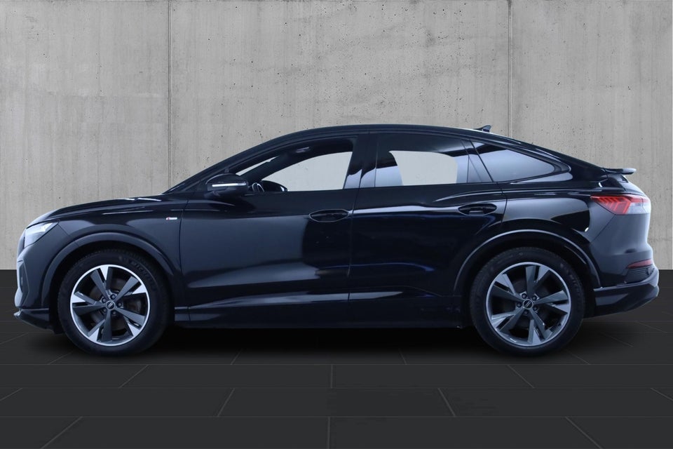 Audi Q4 e-tron 40 S-line Sportback 5d
