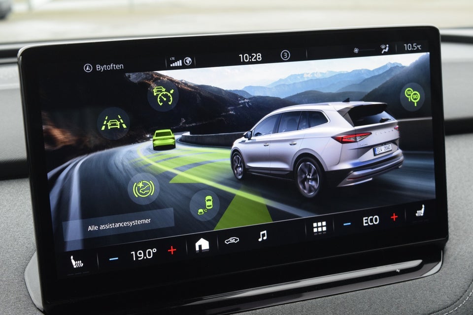 Skoda Enyaq 60 iV Loft 5d