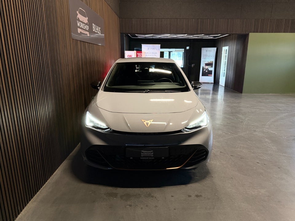 Cupra Born 58  5d