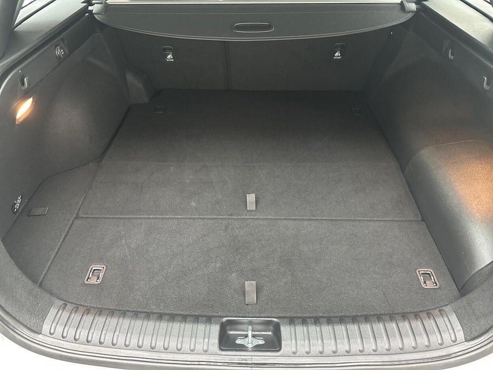 Kia Ceed 1,6 PHEV Prestige SW DCT 5d