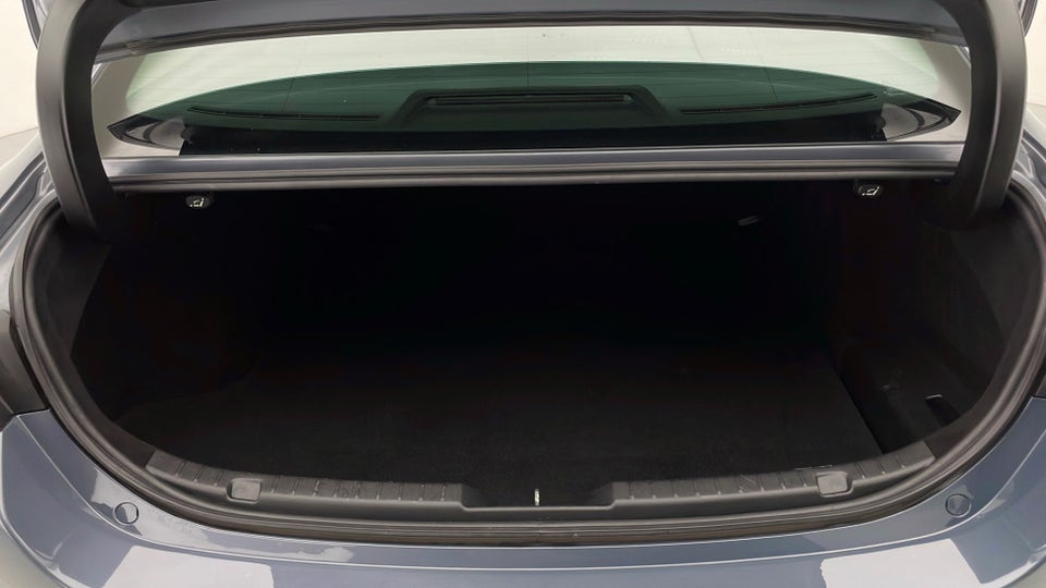 Mazda 3 2,0 e-SkyActiv-G 150 Cosmo aut. 4d