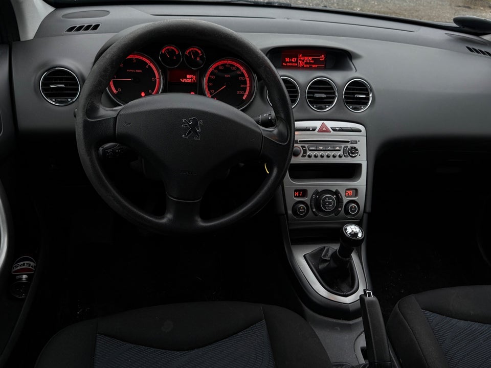 Peugeot 308 1,6 HDi 92 Comfort+ 5d