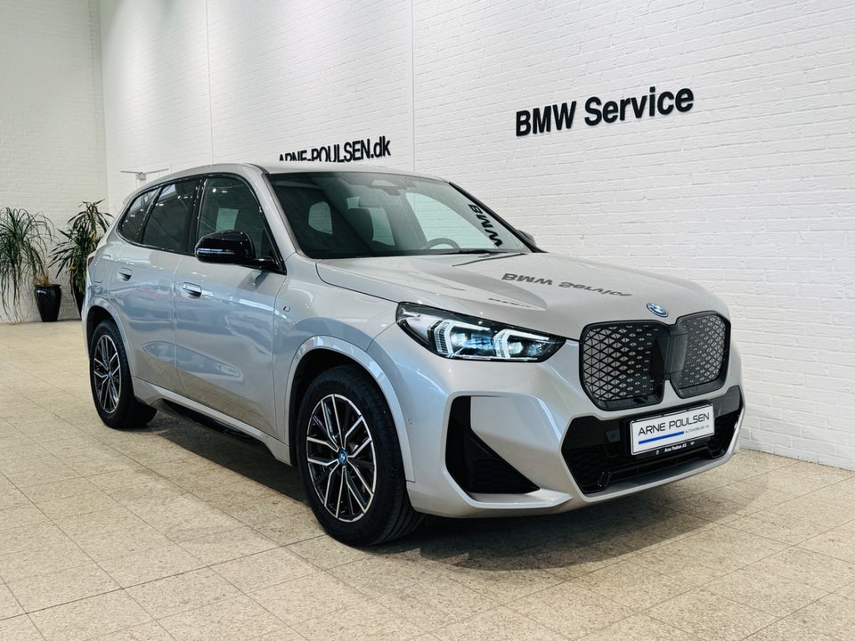 BMW iX1 eDrive20 M-Sport 5d