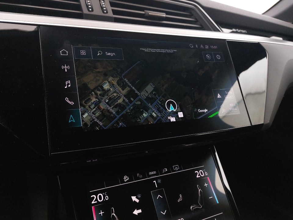 Audi e-tron 55 quattro 5d