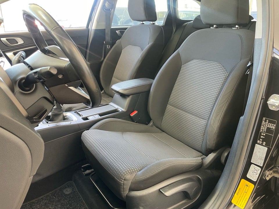 Kia Ceed 1,0 T-GDi Active SW 5d