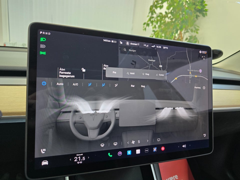Tesla Model 3 Long Range AWD 4d