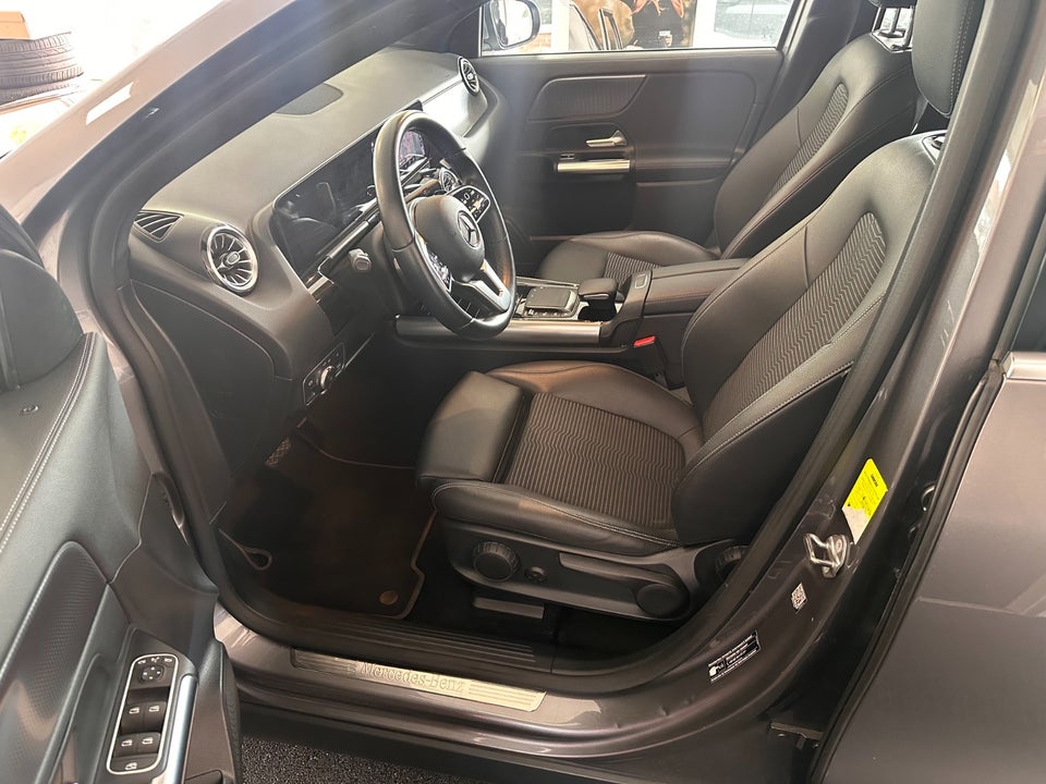 Mercedes EQA250 Progressive 5d