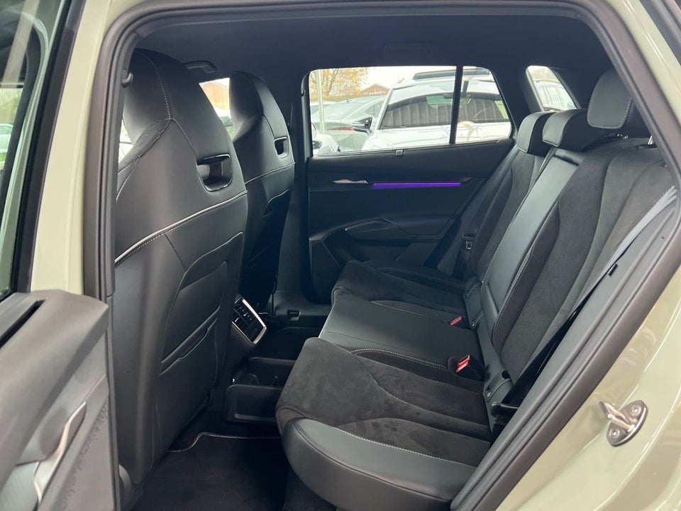 Skoda Elroq 85 iV Sportline Advanced 5d