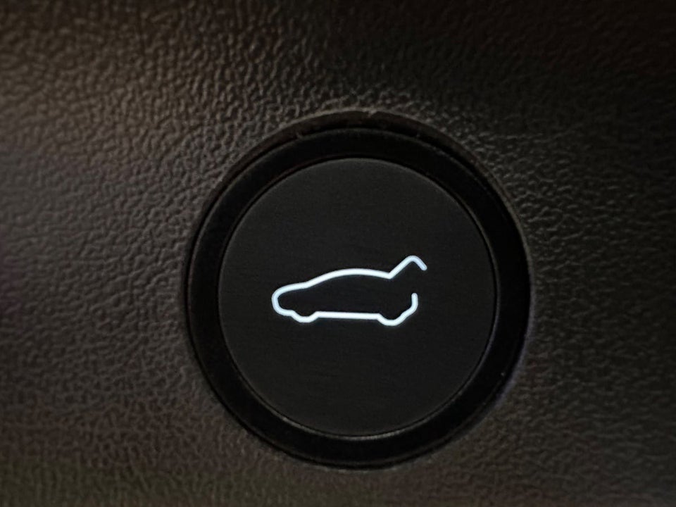 Tesla Model Y RWD 5d